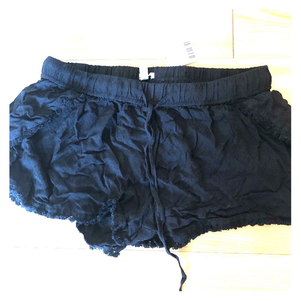 New black Urban Outfitters shorts